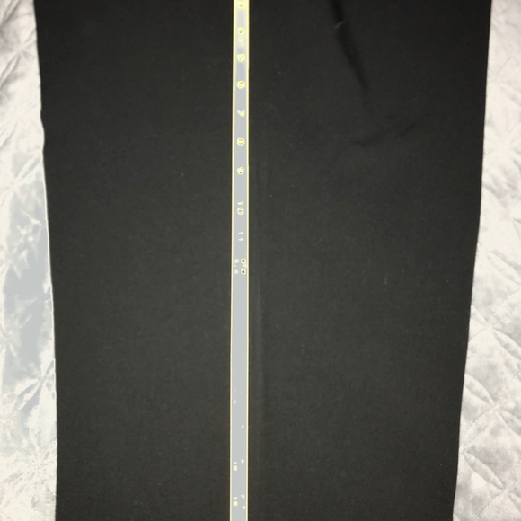 Plus Size Classic Black Capri slacks - Picture 6 of 6